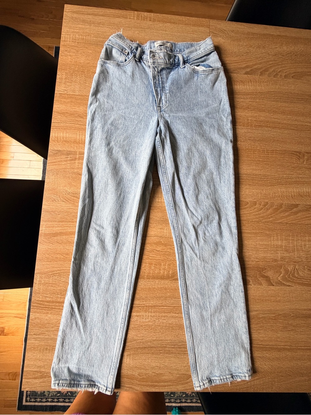 Abercrombie & Fitch Light Wash 90's Straight Ultra High Rise Curve Love Jeans